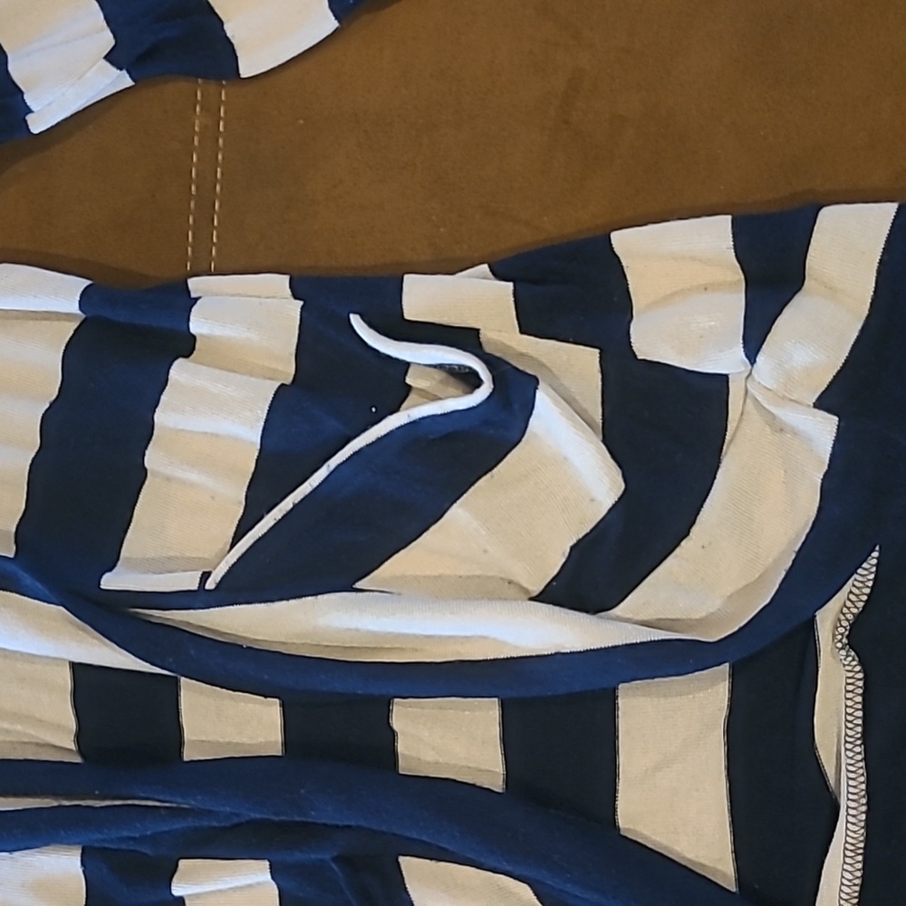 Cardigan - Picture 2 of 3
